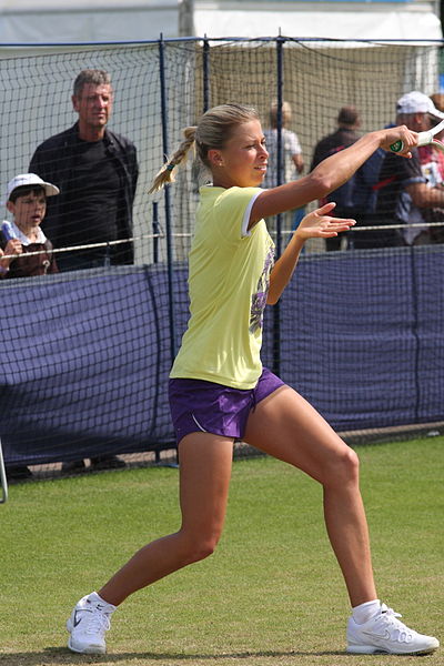 File:Andrea Hlavackova Aegon International Eastbourne 2011 (5861279177).jpg