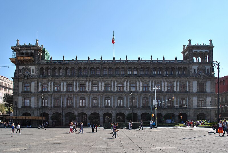 File:Antiguo Palacio del Ayuntamiento - 3.jpg