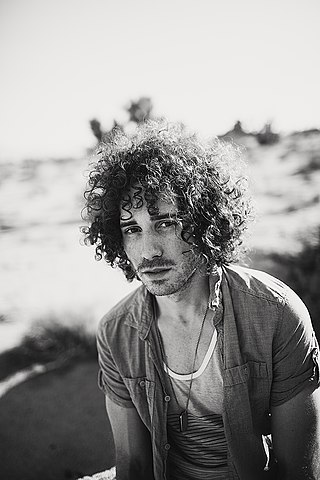 <span class="mw-page-title-main">Ari Herstand</span> American singer-songwriter