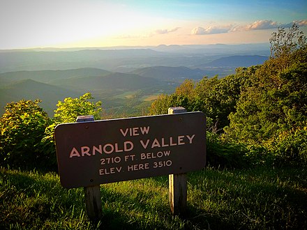Southern Arnold Valley overlook at Thunder Ridge