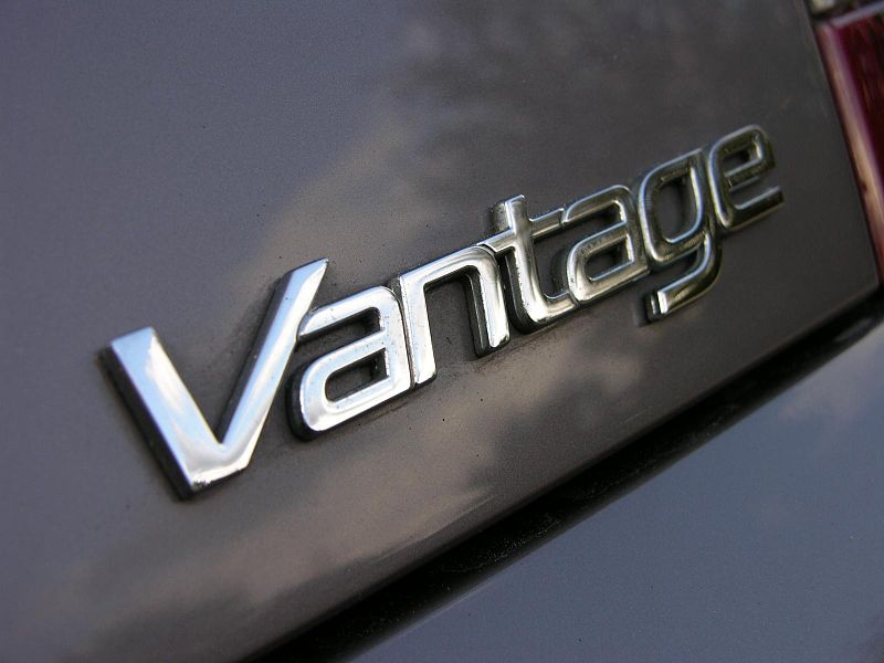 File:Aston Martin Vantage V8 - Flickr - The Car Spy (2).jpg