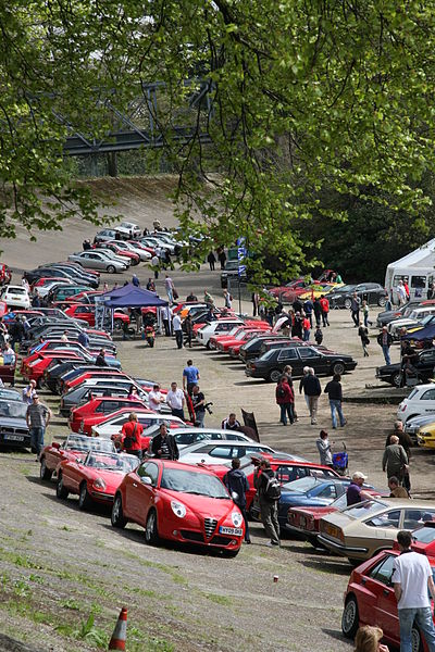 File:Auto Italia Italian Car Day Brooklands May 2010 IMG 8876 (4569476010).jpg