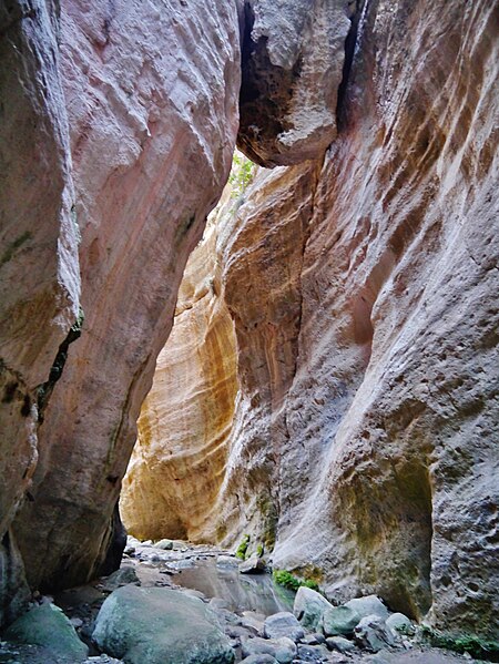 File:Avakas Avakas-Schlucht 30.jpg