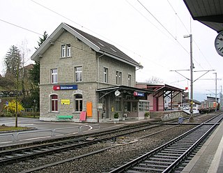 <span class="mw-page-title-main">Steinhausen railway station</span>