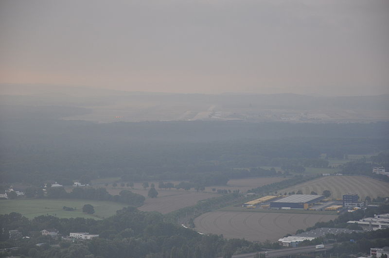 File:Ballonfahrt Köln 20130810 752.JPG