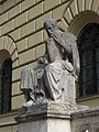 Bayerische Staatsbibliothek Statue des Thukydides Muenchen-4.jpg