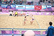 Deutsch: Beachhandball bei den Olympischen Jugendspielen 2018; Tag 6, 12. Oktober 2018; Mädchen, Hauptrundenspiel – Ungarn-Niederlande 2:1 English: Beach handball at the 2018 Summer Youth Olympics at 12 October 2018 – Girls Main Round – Hungary-Netherlands 2:1