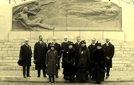 Grosvenor, front row, left, at the unveiling of the Bell Telephone Memorial in 1917. To the right is her name source and grandmother, Mabel Hubbard (Mrs. Alexander Graham Bell), and then her mother Elsie May Grosvenor. Alexander Graham Bell, her grandfather, is rear row, centre. (Courtesy: Bell Homestead National Historic Site)