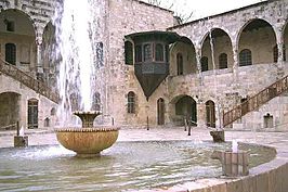 binnenste hof van het paleis in Beiteddine