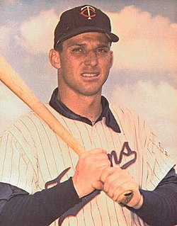 <span class="mw-page-title-main">Bob Allison</span> American baseball player (1934-1995)