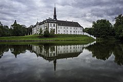 Bregentved Kalesi - Haslev, Denmark.jpg