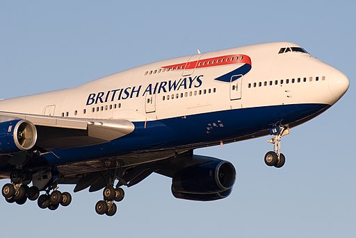 British Airways (1299325208) (2)