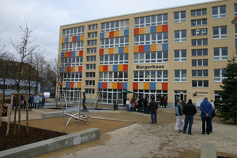 File:Buergerhaus hohenstuecken.jpg