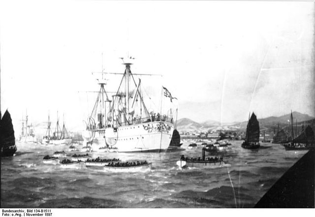 Disembarkation of the landing force