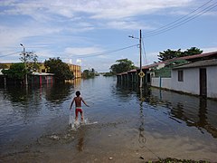 Inondation de Candelaria par les eaux du canal en 2010.