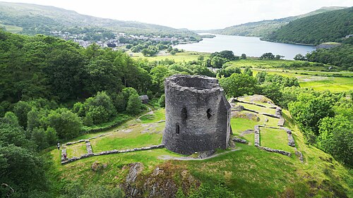 Castell Dolbadarn - Welsh built castle near Llanberis, Gwynedd, Wales 36.jpg