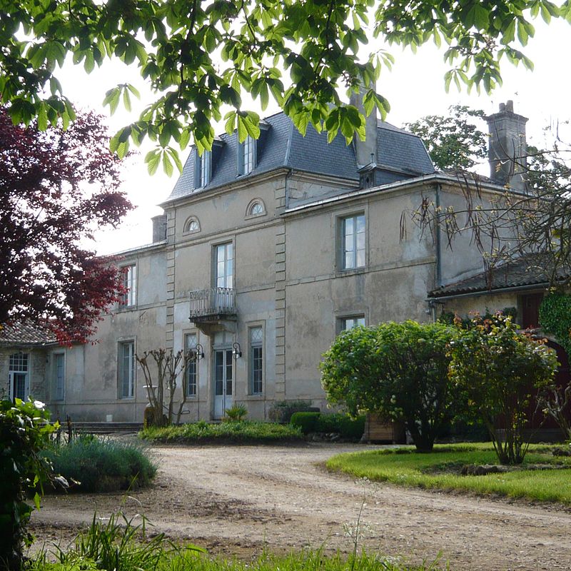 Chateau guiteronde.JPG