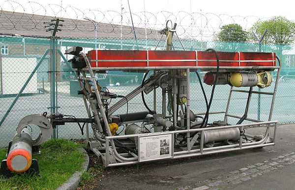 A Royal Navy ROV (Cutlet) first used in the 1950s to retrieve practice torpedoes and mines