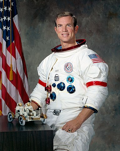 Astronaut Dave Scott, Apollo 15 Commander, NASA photo (1971)Source: Wikipedia (www.jsc.nasa.gov page unavailable June 2019) 384px-Dave_Scott_Apollo_15_CDR.jpg