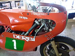 Derbi GP 250cc 1975 Cockpit.JPG