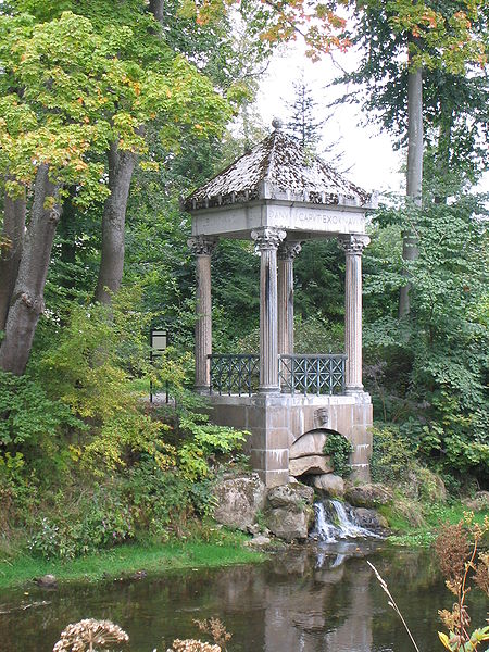 File:Donaueschingen Donautempel.jpg