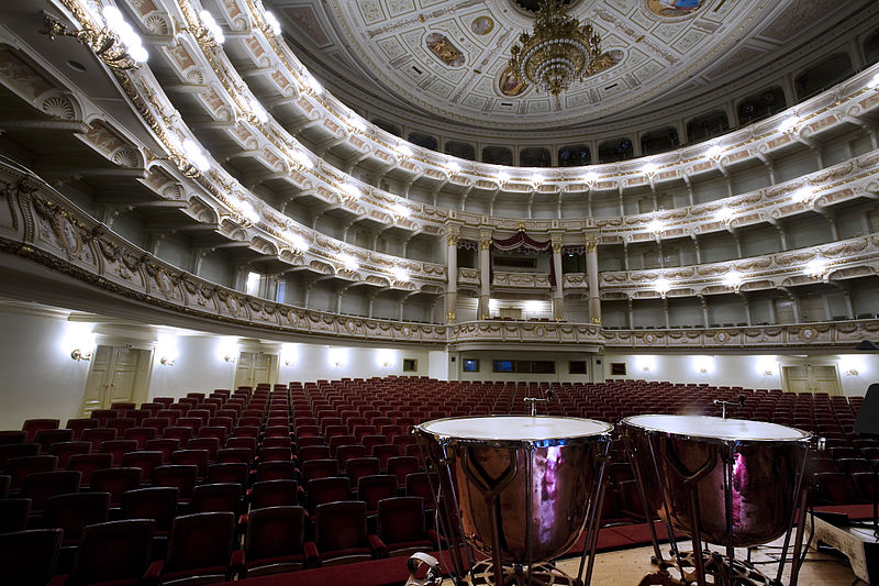 File:Dresden - Timpani kettle drums in the Semper Opera House - 2517.jpg