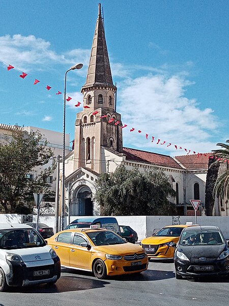 File:Eglise de l'Aouina 2023.jpg