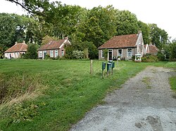 De 19e eeuwse arbeidershuisjes in Ewer