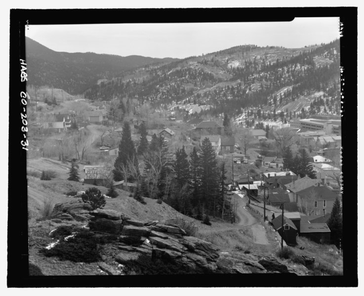 File:FROM UPHILL BARRETT STREET, VIEW TOWARDS SOUTHEAST - Central City, Central City, Gilpin County, CO HABS CO-203-31.tif