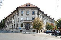 Fratii Buzesti College Craiova.jpg