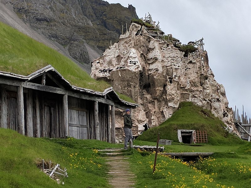 File:Höfn (42274299665).jpg