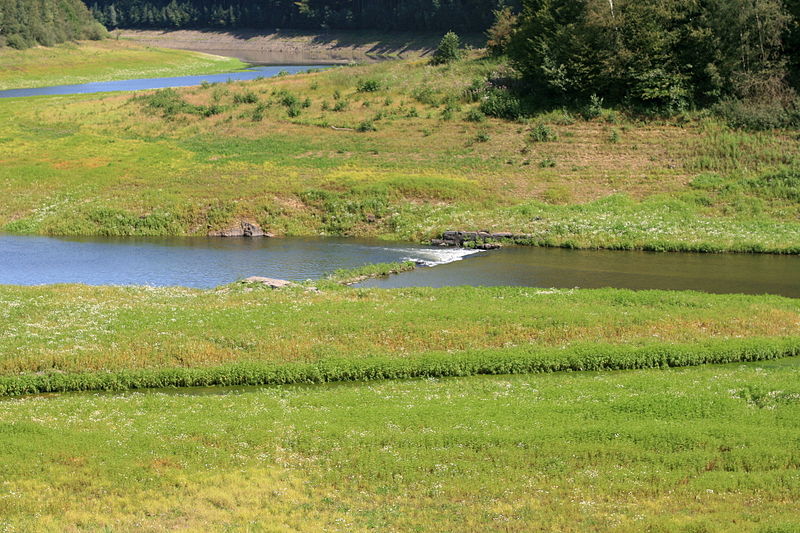 File:Hückeswagen Hammerstein - Wuppertalsperre (Haus Hammerstein) 03 ies.jpg