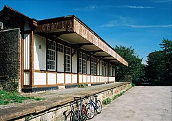 Halton tren istasyonu, Lancashire.jpg