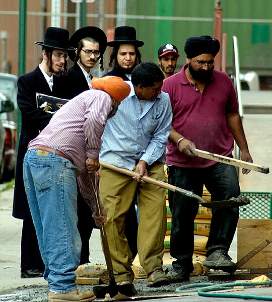 File:Hasidim in New York watching construction.jpg