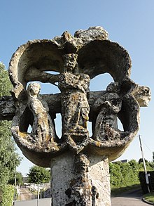 Hattenville (Seine-Mar.) Monumentales Kreuz im Weiler La Croix de Pierre, verso.jpg