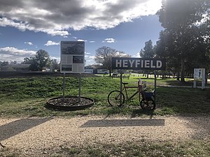 Heyfield railway station site - April 2021.jpg