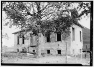 Historic American Buildings Survey, Arthur W. Stewart, Photographer April 30, 1936 NORTHWEST ELEVATION, NORTH FRONT AND WEST END. - Manuel Flores House, Seguin, Guadalupe County, HABS TEX,94-SEGUI,5-1.tif