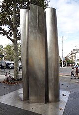 monument to Swiss IB volunteers, Geneva Hommage aux brigadistes-MTorres-2000-4.jpg