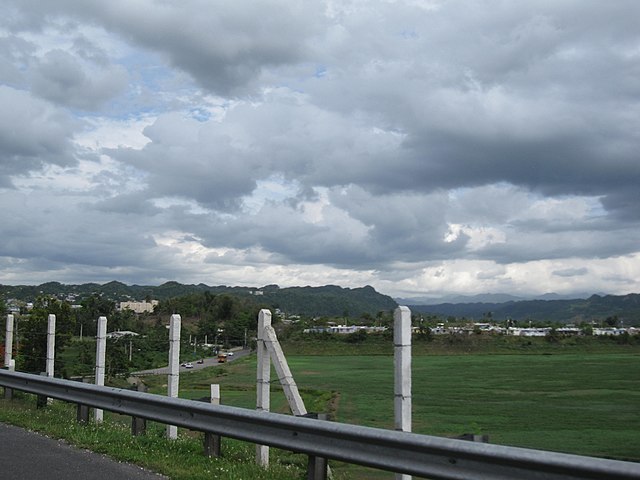 Scenic drive past the Barceloneta Outlets on PR-22