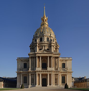 Les Invalidesin kirkko Pariisissa.  1693-1706  Arkkitehti J. Hardouin-Mansart