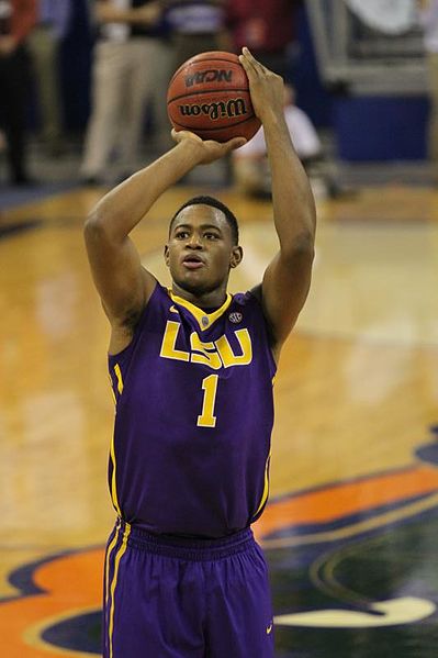 File:Jarell Martin shooting free throw.jpg