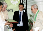 Миниатюра для Файл:Jovito Salonga- 2010 Ka Pepe Diokno Human Rights Award.png