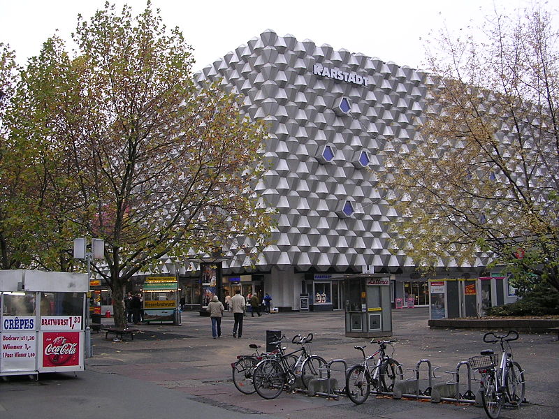 File:Karstadt Dresden, Prager Straße.JPG