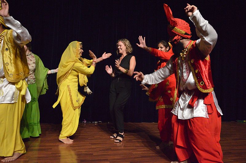 File:Katherine Maher Dances with Punjabi Dancers - Opening Ceremony - Wiki Conference India - CGC - Mohali 2016-08-05 6458.JPG