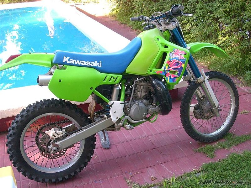 File:Kawasaki 1992 KDX200.jpg