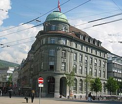 Edificio de la UBS en la ciudad de Biel-Bienne (Suiza)