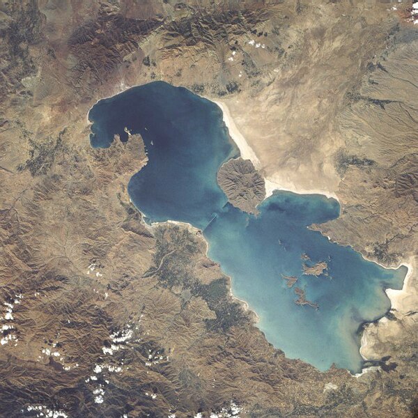 Lake Urmia from space in 1984