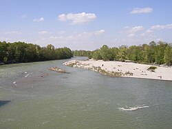 O río Lech en Augsburg, en Bavera, Alemanya