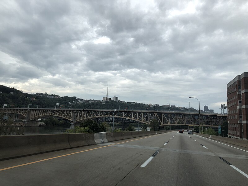 File:Liberty Bridge Pittsburgh 2019.jpg