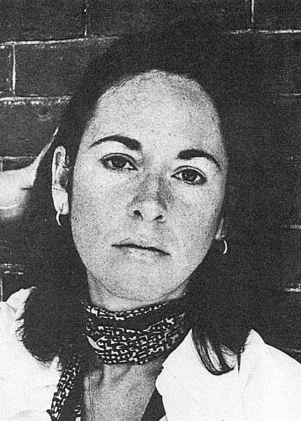 File:Louise Glück circa 1977 (cropped2).jpg